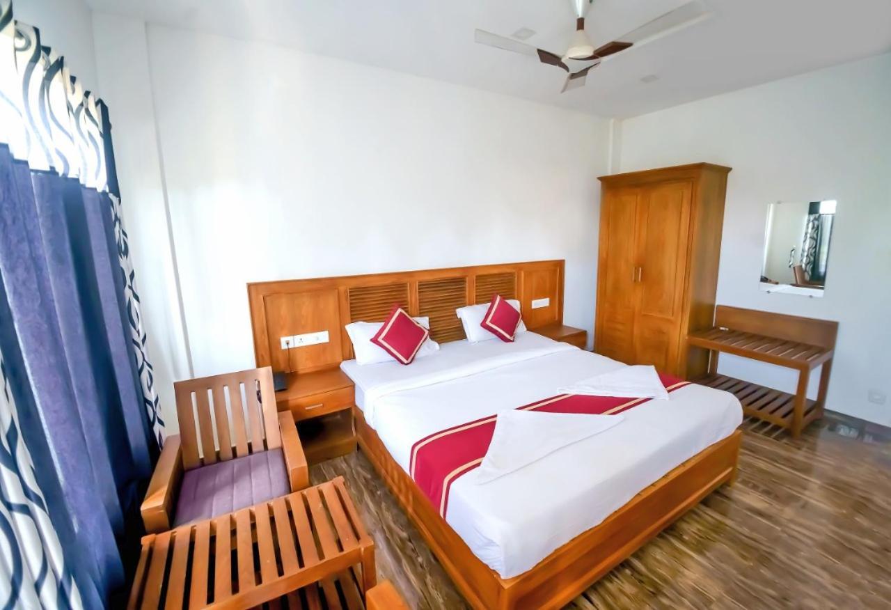 Princess De Munnar - 3 Star Hotel Thiruvananthapuram Exterior foto