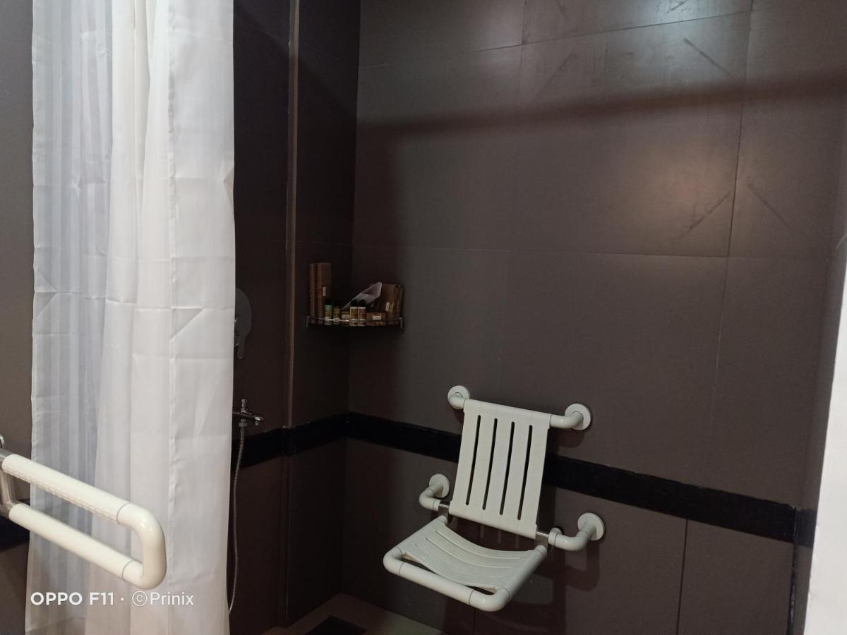 Princess De Munnar - 3 Star Hotel Thiruvananthapuram Exterior foto